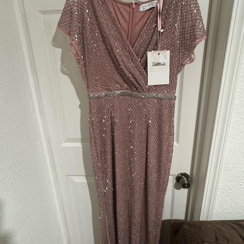 Mac Duggal Beaded cap sleeve dress size 6